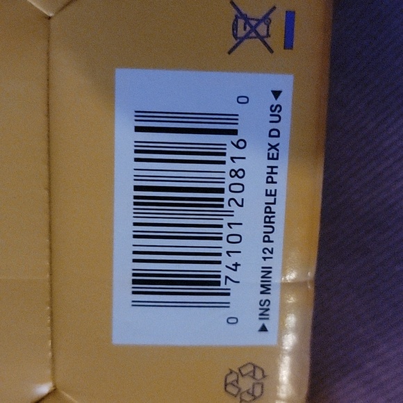 Fujifilm Instax Mini 12 Lilac Camera *new in box - Picture 6 of 6